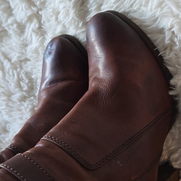 Frye Patty Riding Boot Bootie Gently Worn Brown Leather - Size 10 - Picture 3 of 9